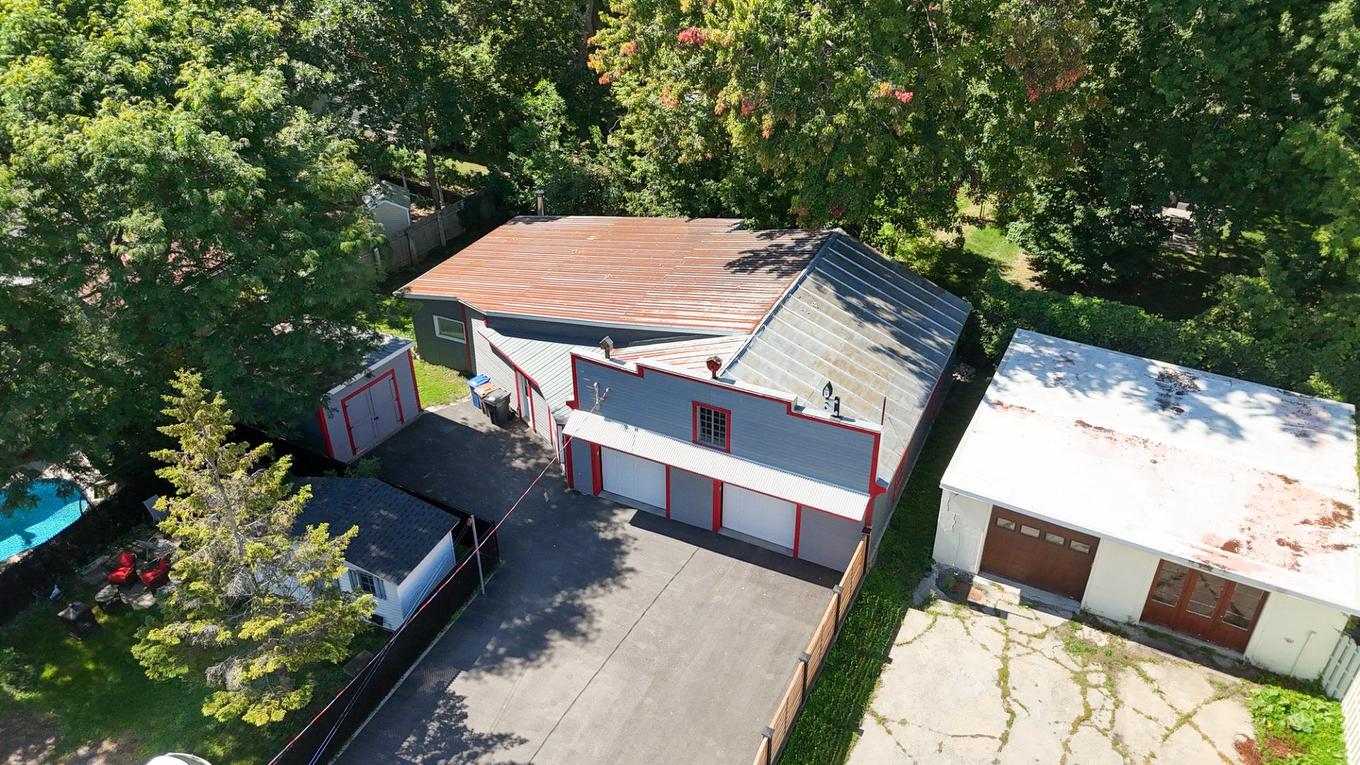 Photo aérienne - 244 Rue Ste-Marie, Terrebonne (Terrebonne), QC - Outdoor