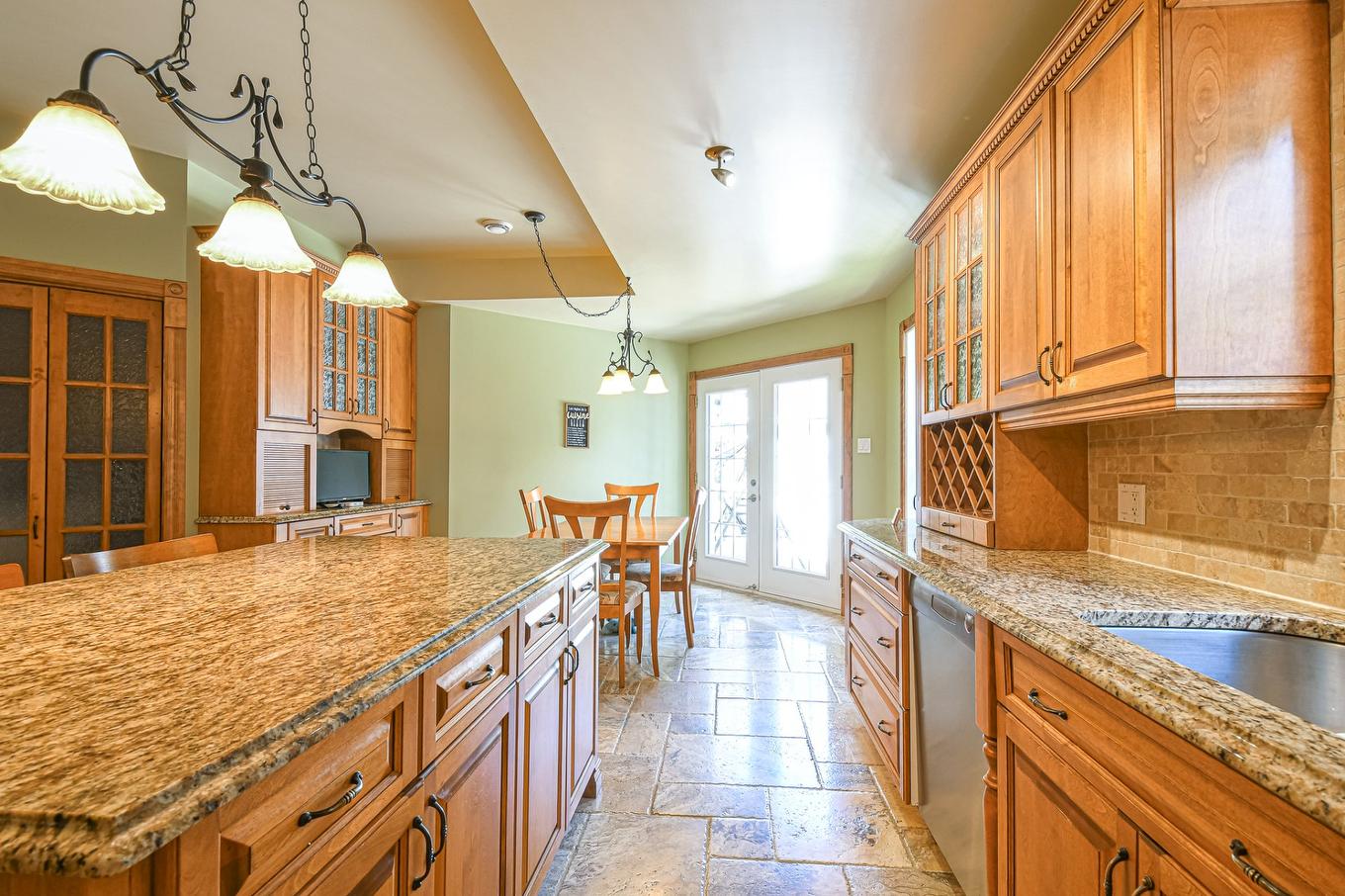 Kitchen - 465 Rue Des Lilas, Sainte-Adèle, QC - Indoor Photo Showing Kitchen