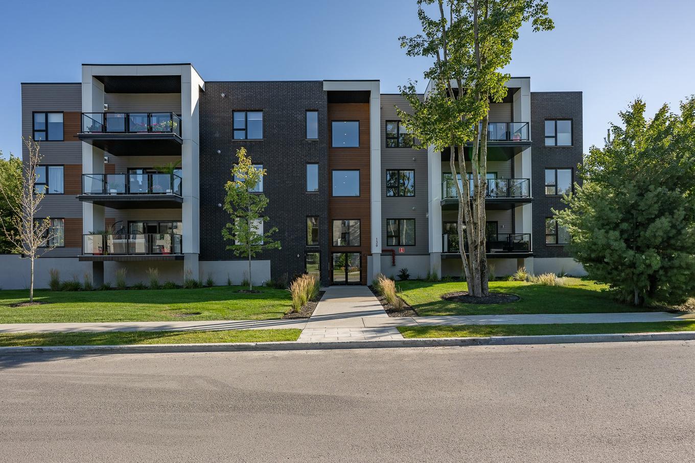 Façade - 201-130 Boul. De Chambery, Blainville, QC - Outdoor With Facade