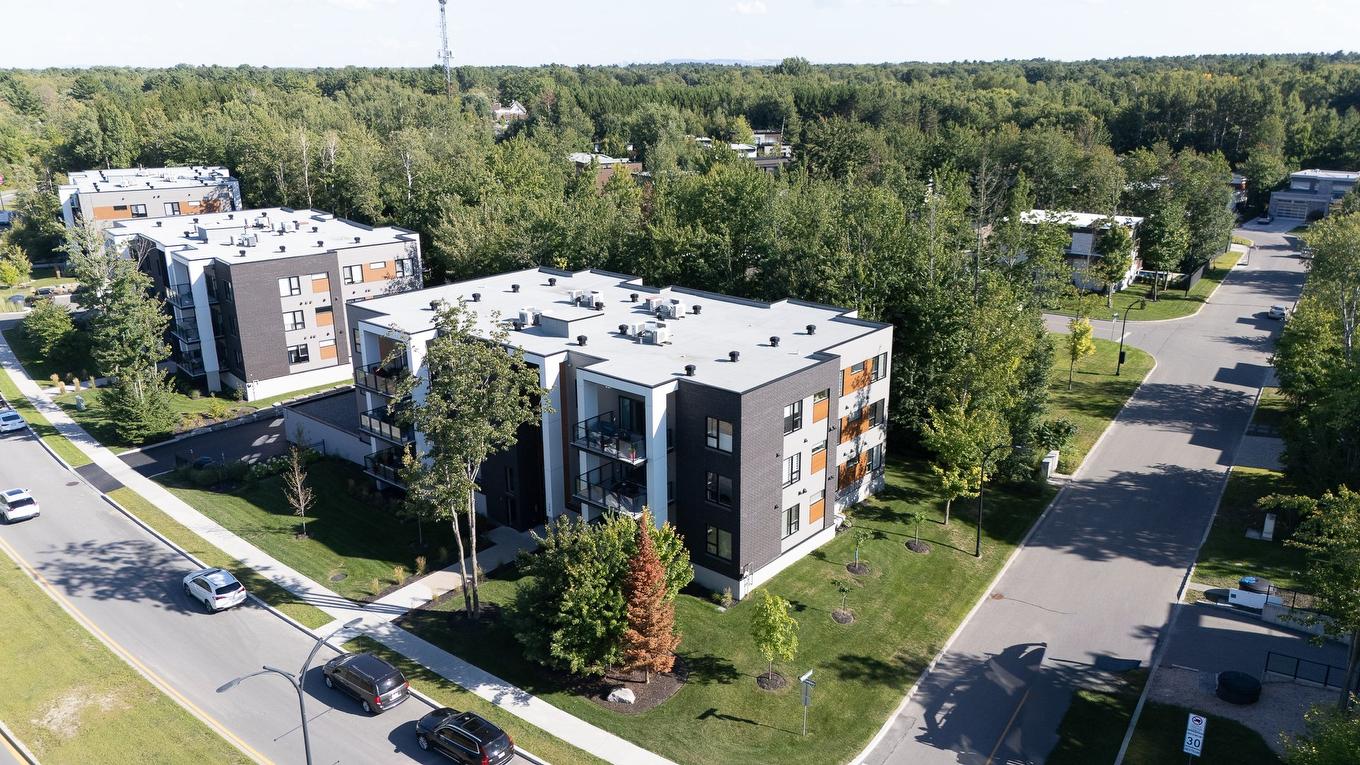 Photo aérienne - 201-130 Boul. De Chambery, Blainville, QC - Outdoor With View