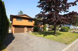 9160 Elk Dr Port Hardy, BC V0N 2P0