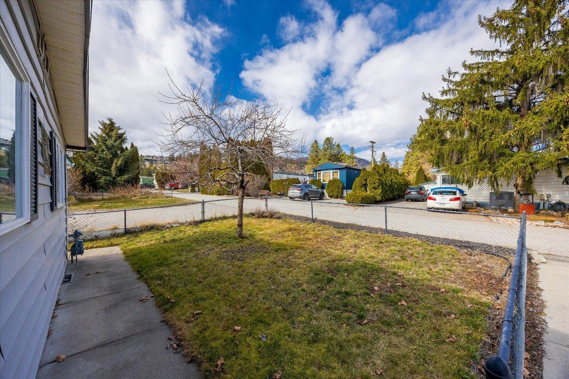 27-2001 97 Highway, West Kelowna, BC