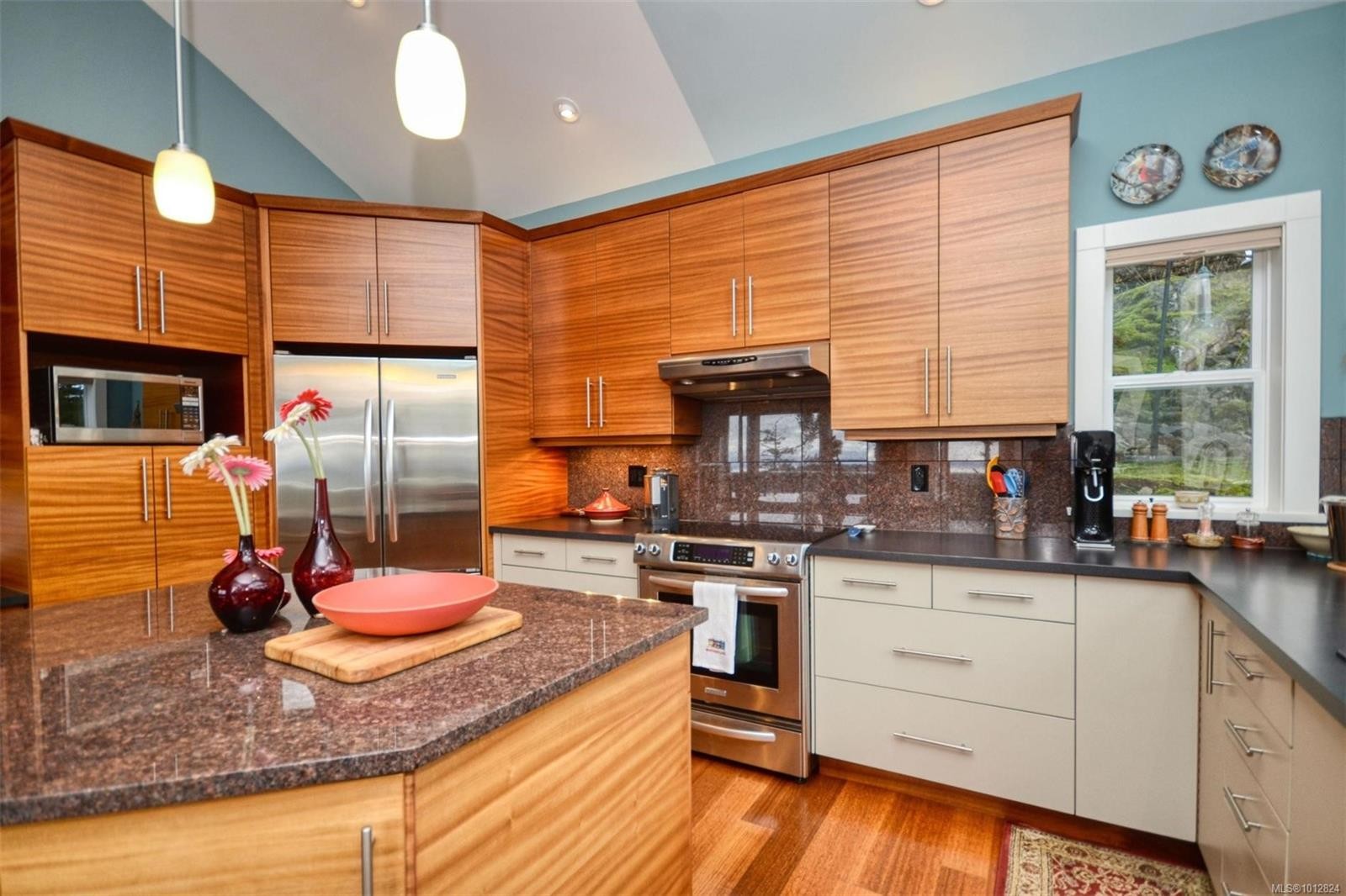 4935 Deer Park Trail, Metchosin, BC