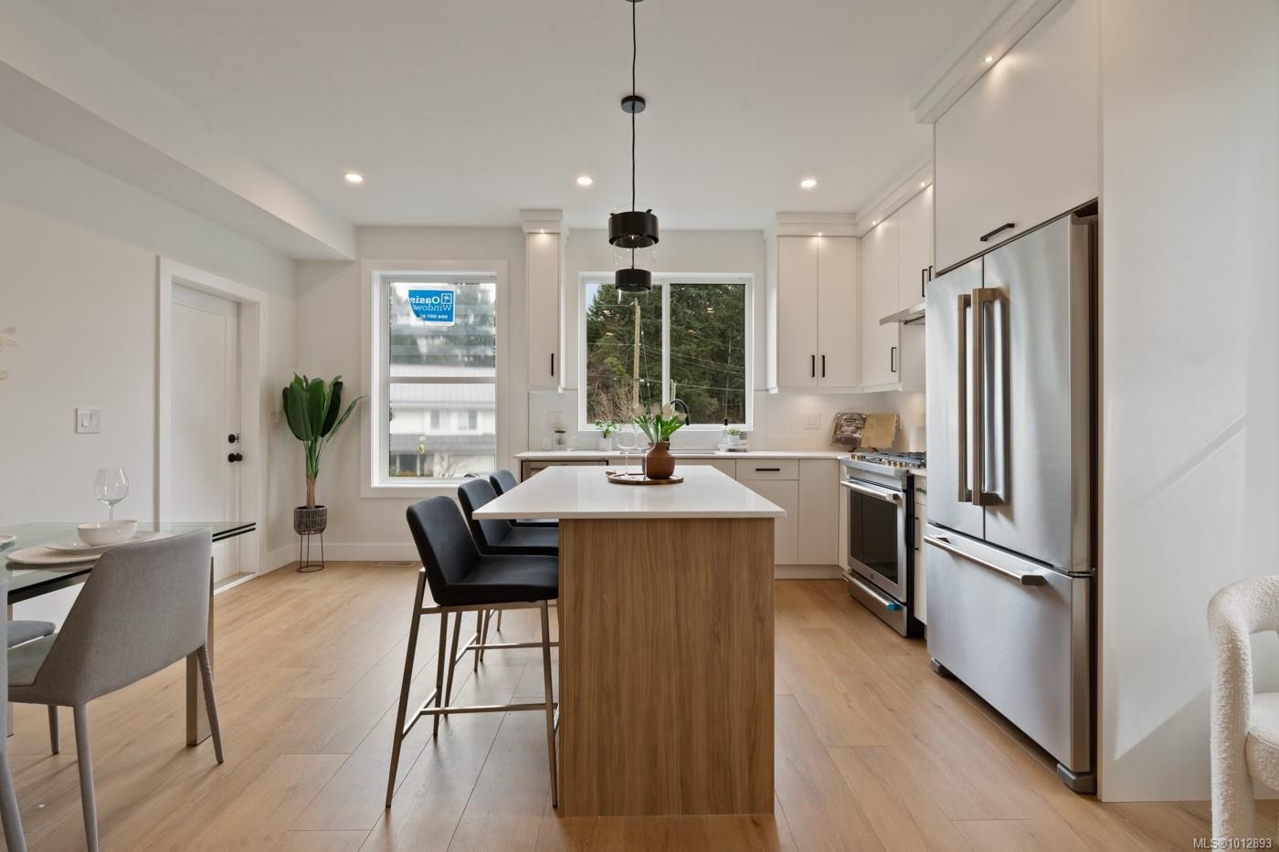 556 Belford Pl, Langford, BC