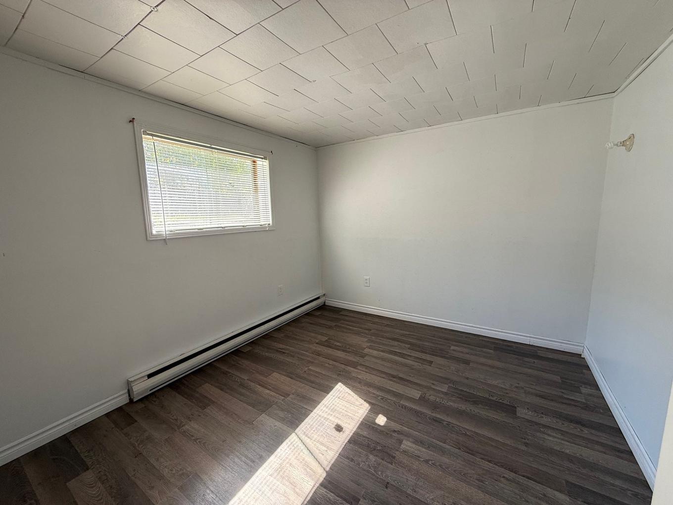 Chambre à coucher - 38 Av. Omer-Tremblay, Kipawa, QC - Indoor Photo Showing Other Room