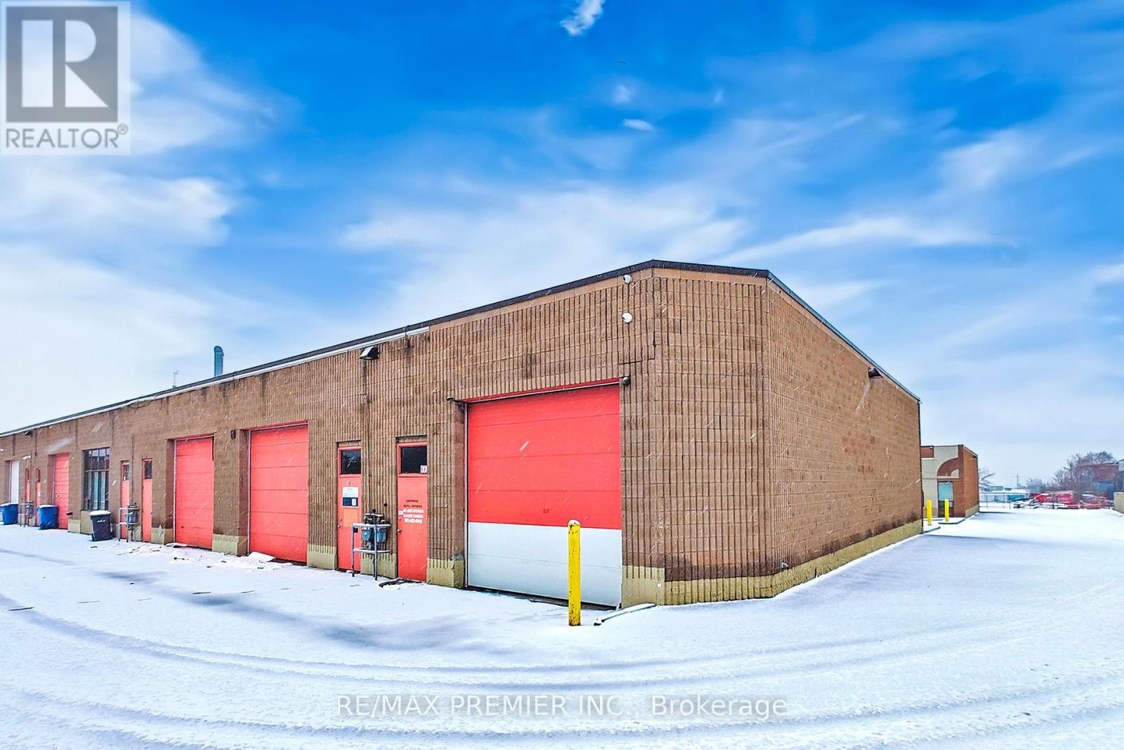 17 - 5484 Tomken Road, Mississauga, ON