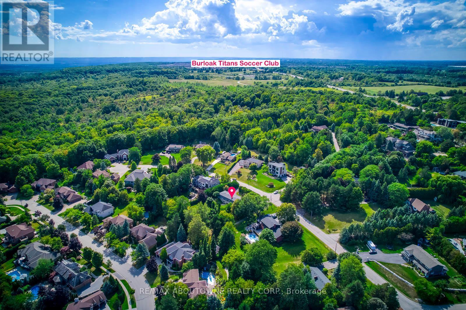 1310 Beaufort Drive, Burlington, ON - Outdoor With View