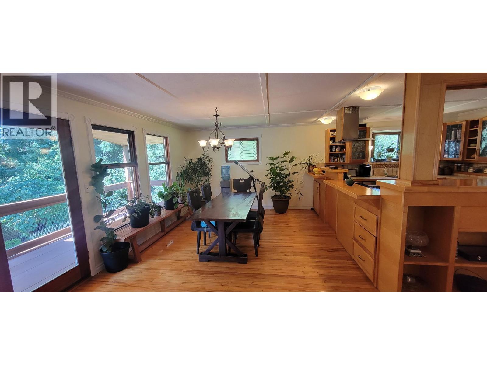 9841 Talbot Road, Salmo, BC