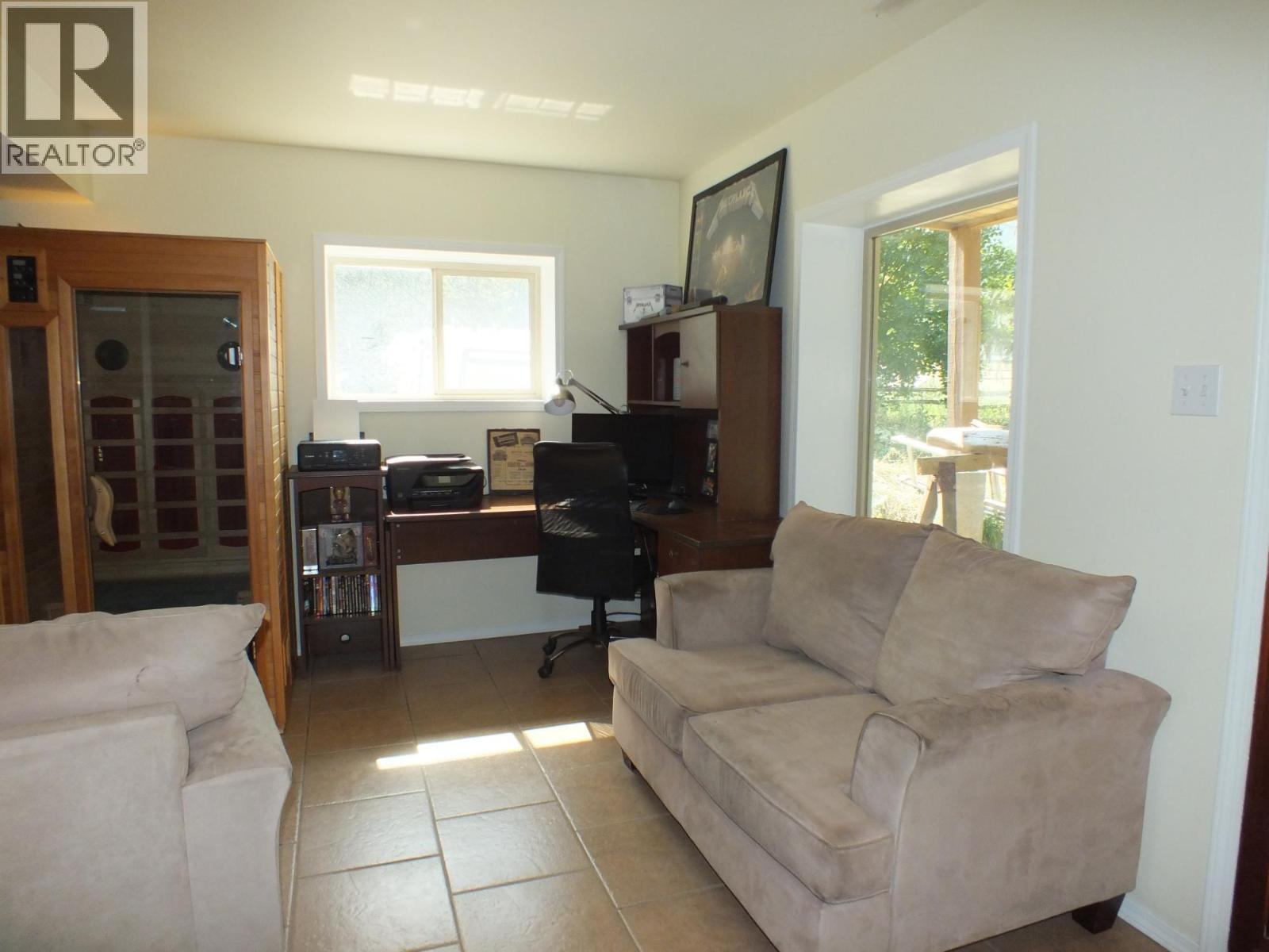 9841 Talbot Road, Salmo, BC