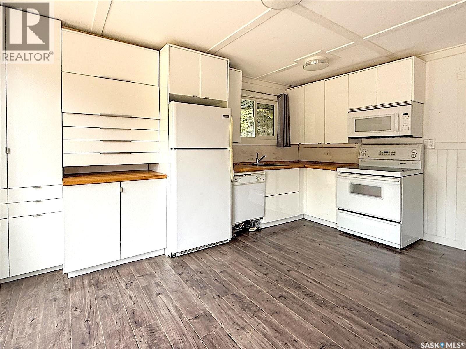 18 Cranberry Creek Crescent, Candle Lake, SK - Indoor Photo Showing Kitchen