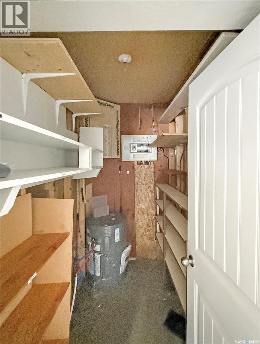 18 Cranberry Creek Crescent, Candle Lake, SK - Indoor Photo Showing Other Room