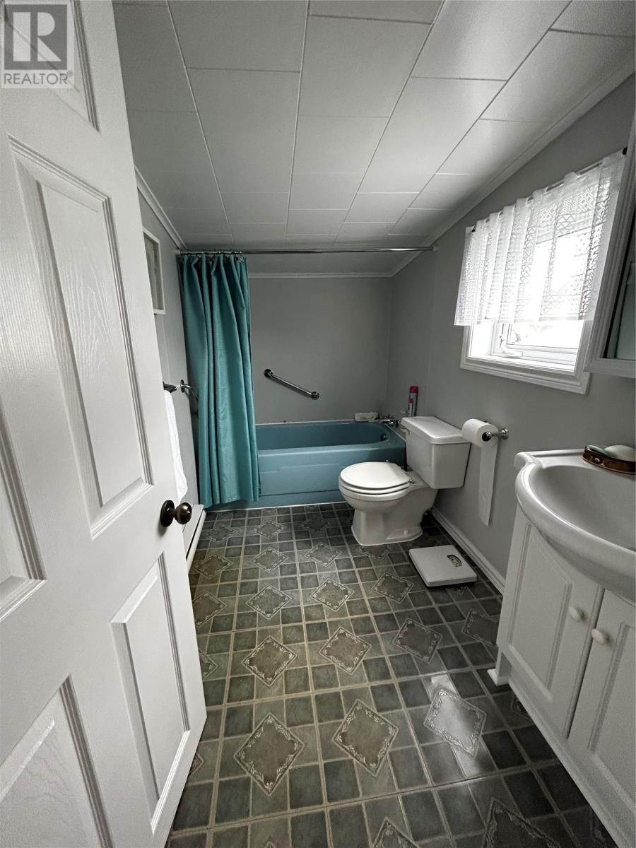 97 Main Street, Port Aux Basques, NL - Indoor Photo Showing Bathroom