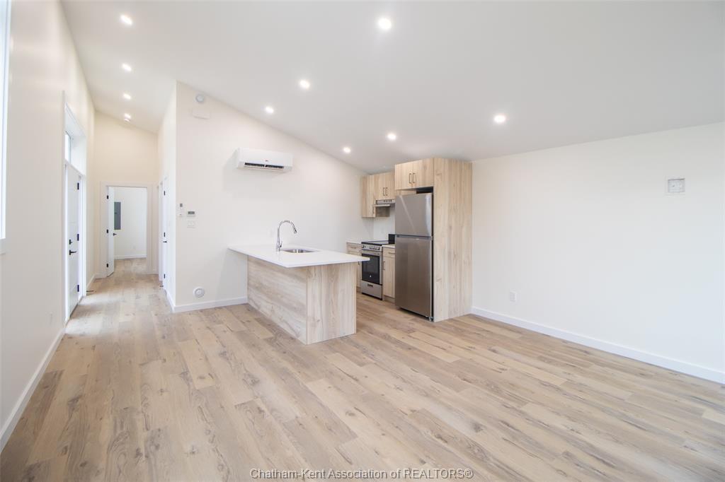 91 Adelaide Street South, Chatham, ON