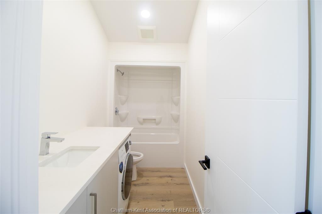 91 Adelaide Street South, Chatham, ON