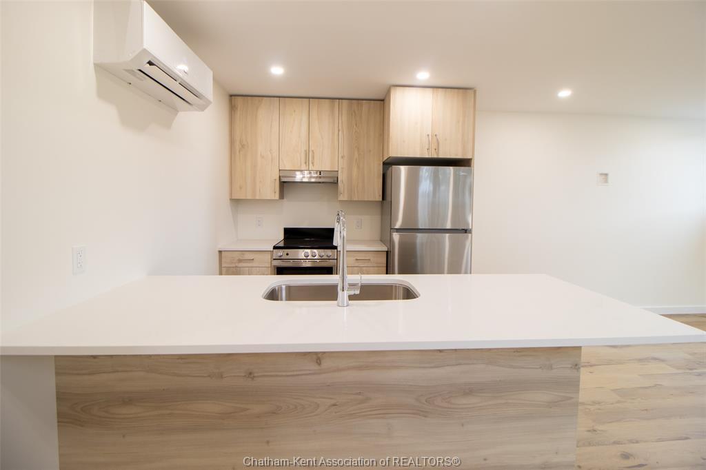 91 Adelaide Street South, Chatham, ON