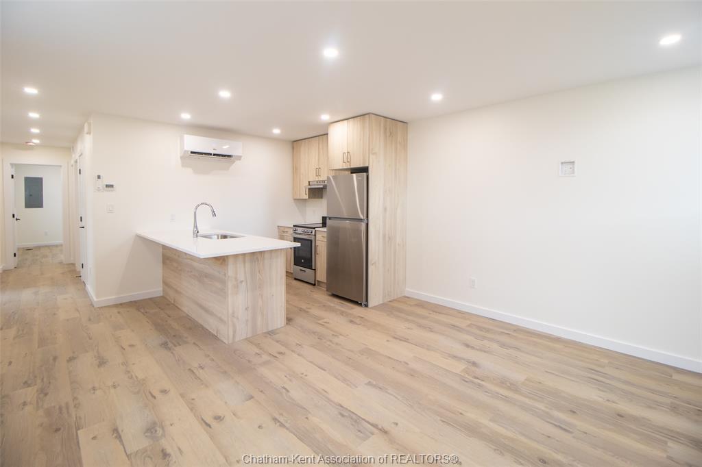 91 Adelaide Street South, Chatham, ON