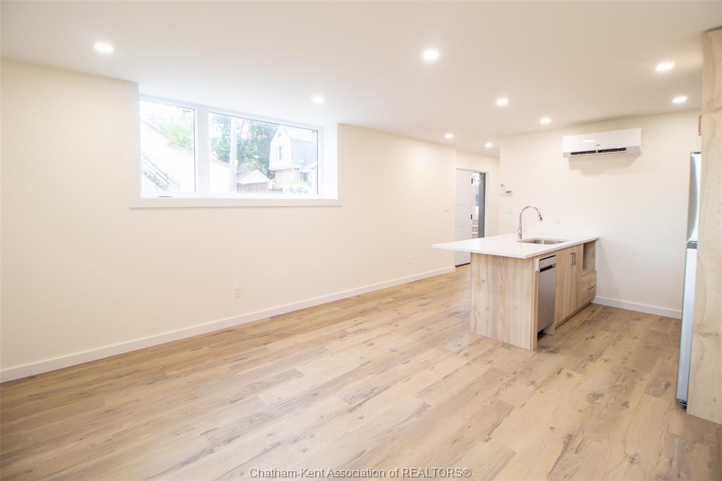 91 Adelaide Street South, Chatham, ON