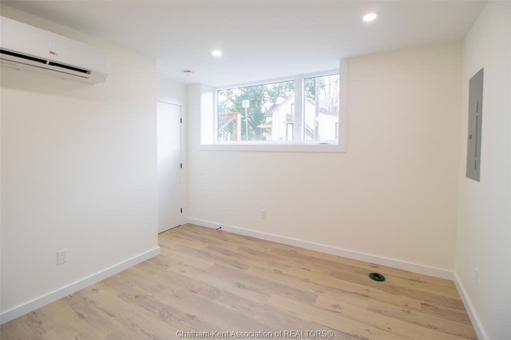 91 Adelaide Street South, Chatham, ON