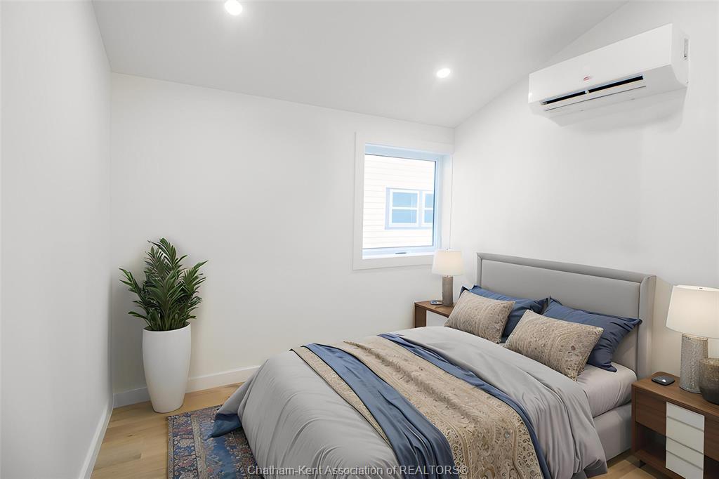 91 Adelaide Street South, Chatham, ON