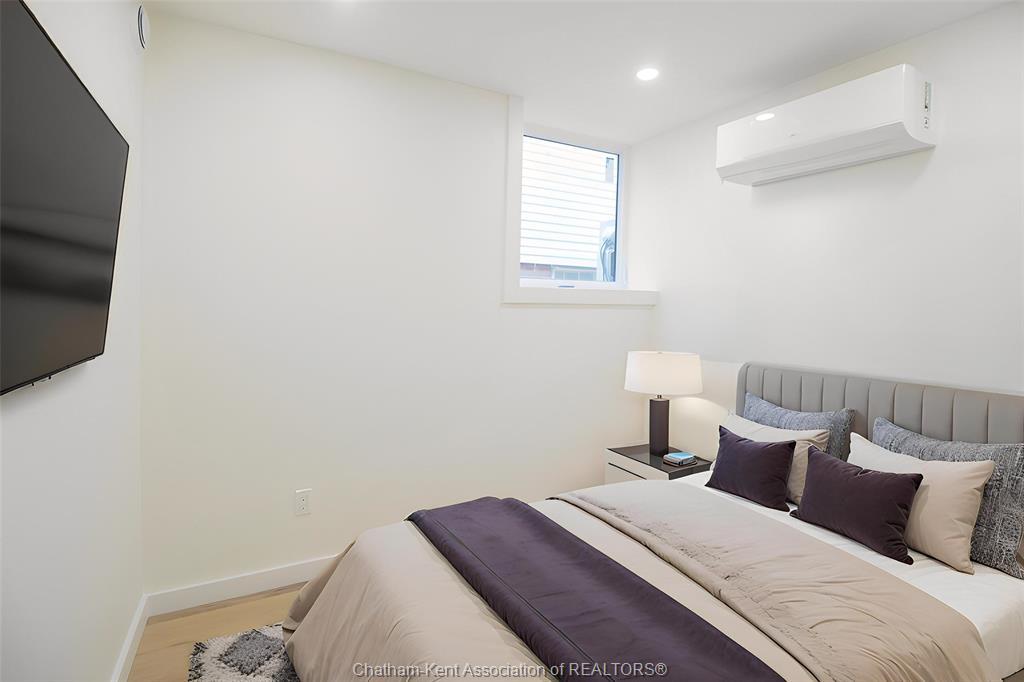 91 Adelaide Street South, Chatham, ON