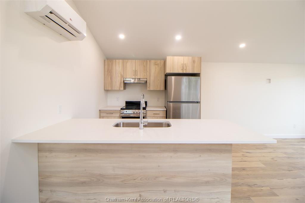 91 Adelaide Street South, Chatham, ON