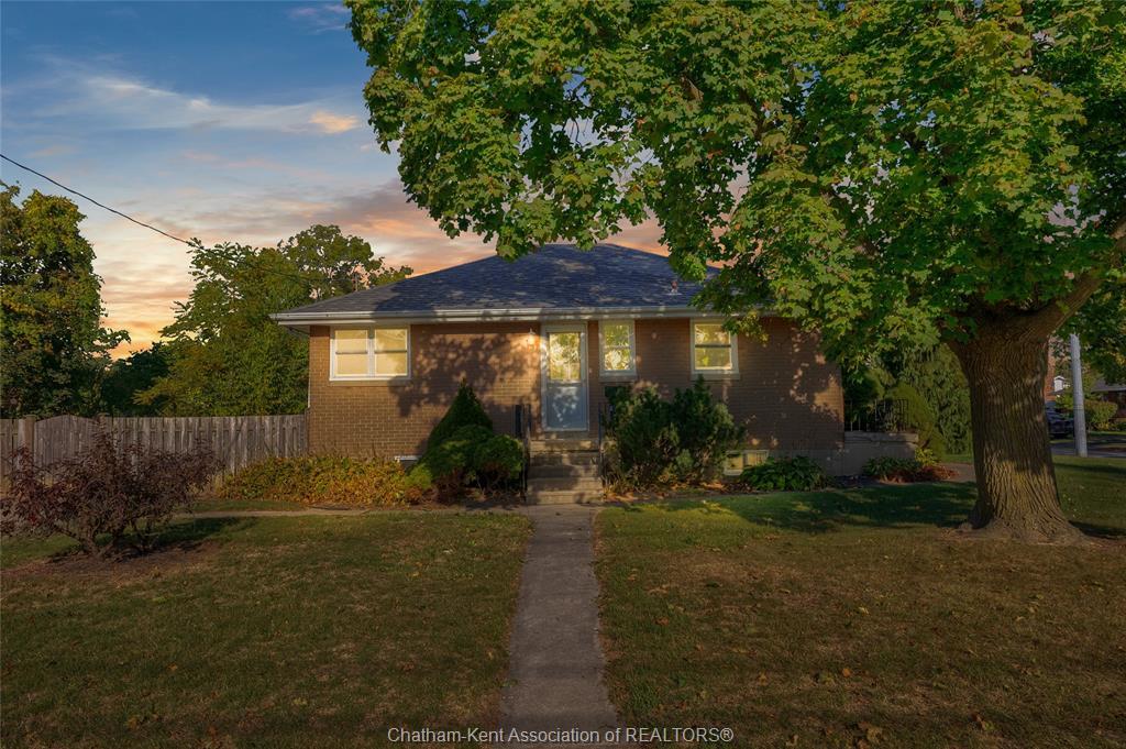 48 Simonton Drive, Chatham, ON