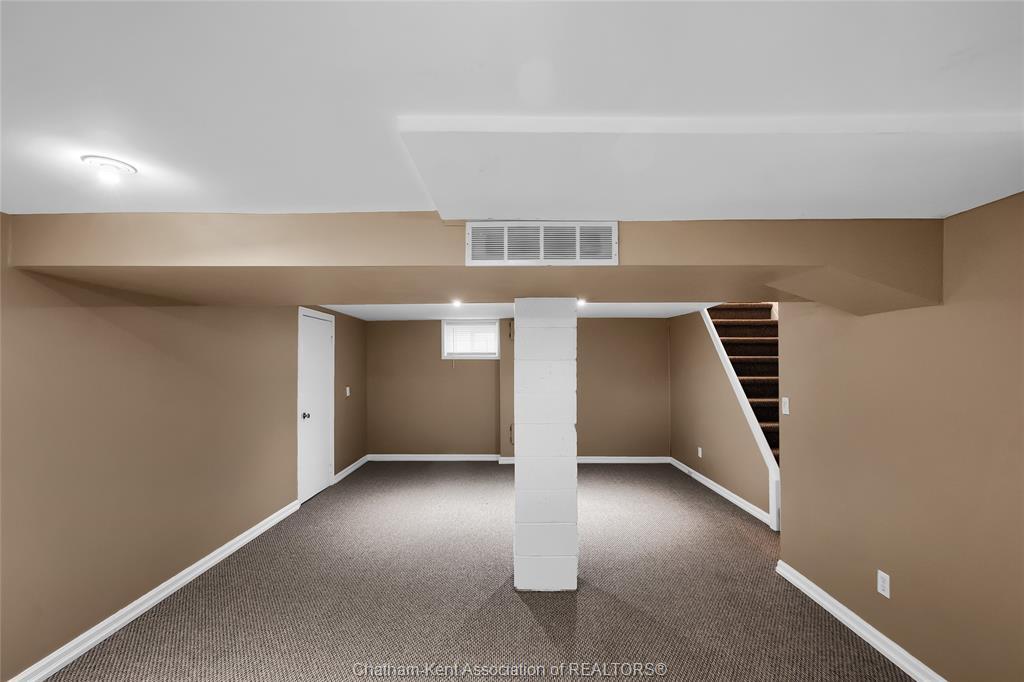 48 Simonton Drive, Chatham, ON