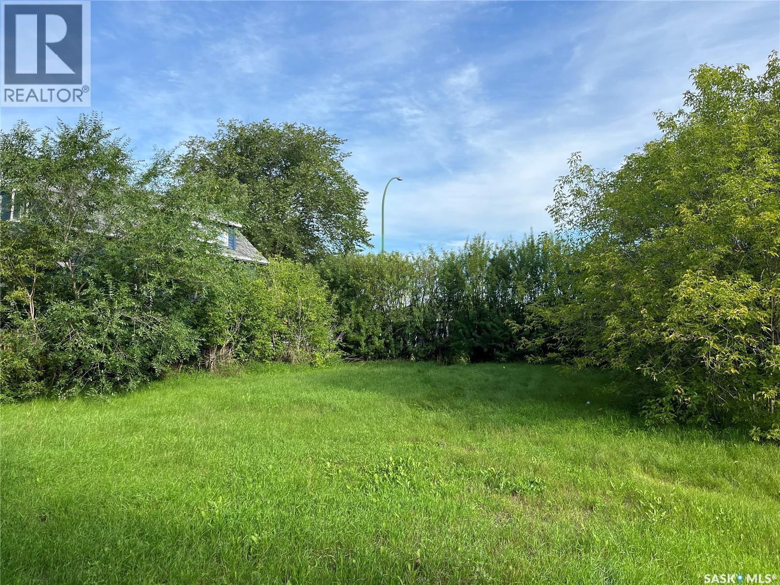 805 14Th Street W, Prince Albert, SK