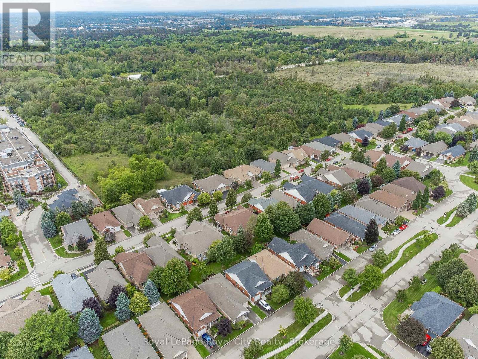 24 Beechlawn Boulevard, Guelph (Village By The Arboretum), ON - Outdoor With View