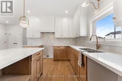 light and bright perfect for the home chef -