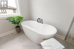 Primary ensuite freestanding tub -