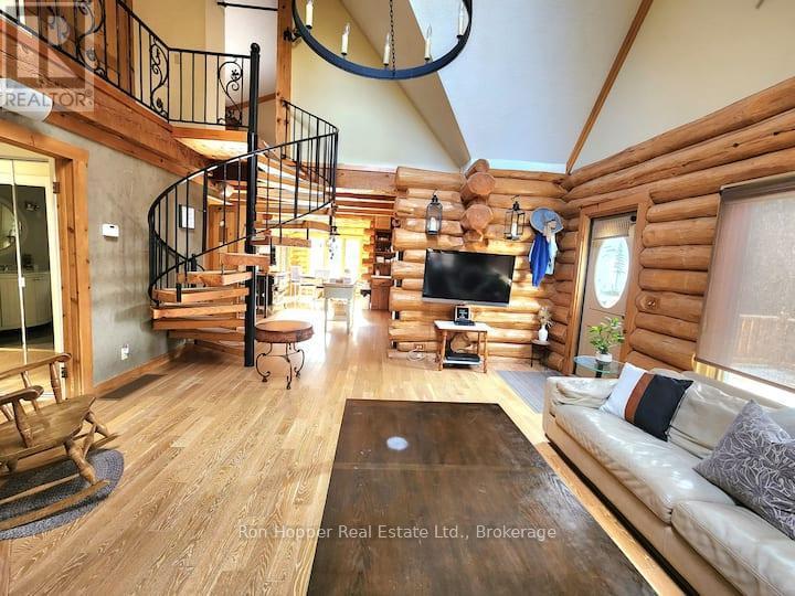 31 Richardson Road, Kincardine, ON - Indoor