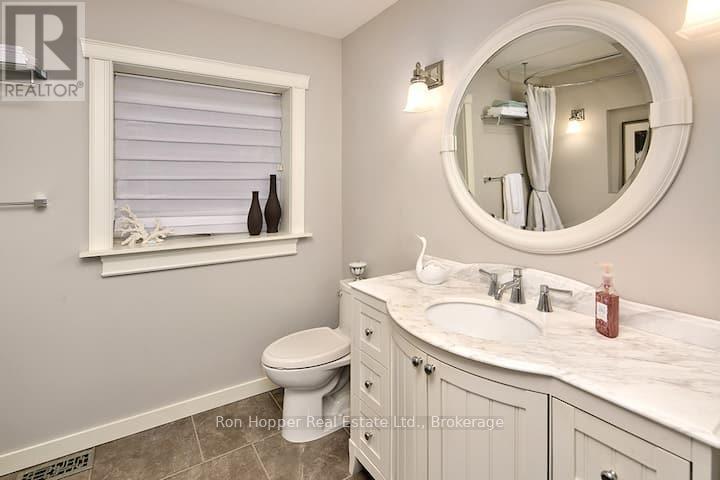 31 Richardson Road, Kincardine, ON - Indoor Photo Showing Bathroom