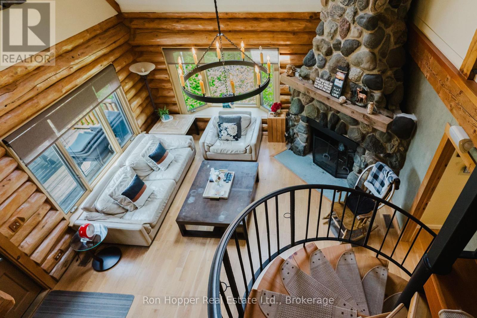 31 Richardson Road, Kincardine, ON - Indoor Photo Showing Other Room With Fireplace