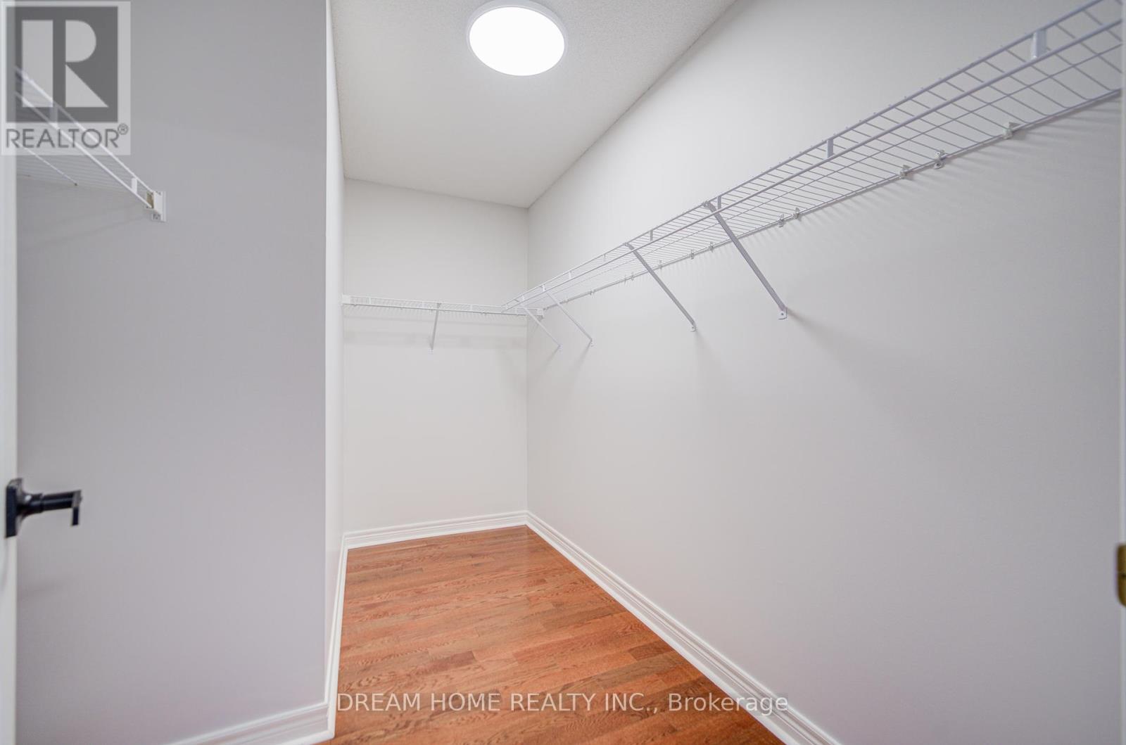 3519 Trilogy Trail, Mississauga, ON - Indoor With Storage