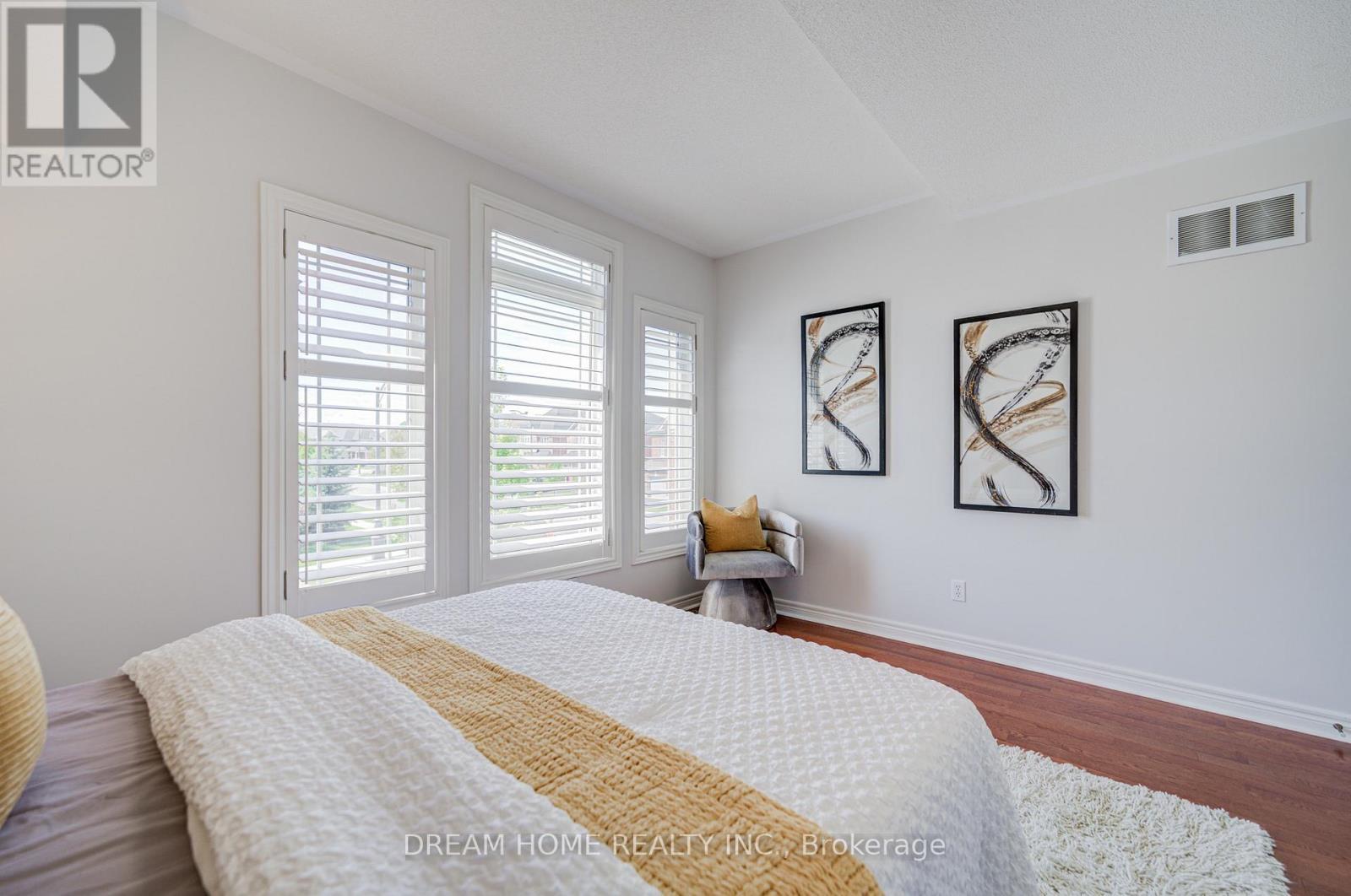 3519 Trilogy Trail, Mississauga, ON - Indoor Photo Showing Bedroom