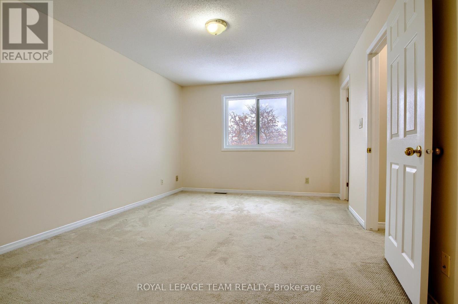 55 Mcgibbon Drive, Ottawa, ON - Indoor Photo Showing Other Room