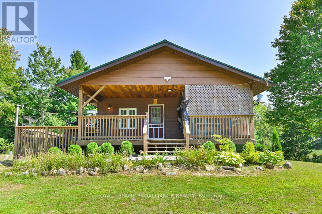 11447 Highway 41, Addington Highlands (Addington Highlands), ON - Outdoor With Deck Patio Veranda