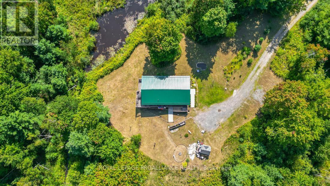 11447 Highway 41, Addington Highlands (Addington Highlands), ON - Outdoor