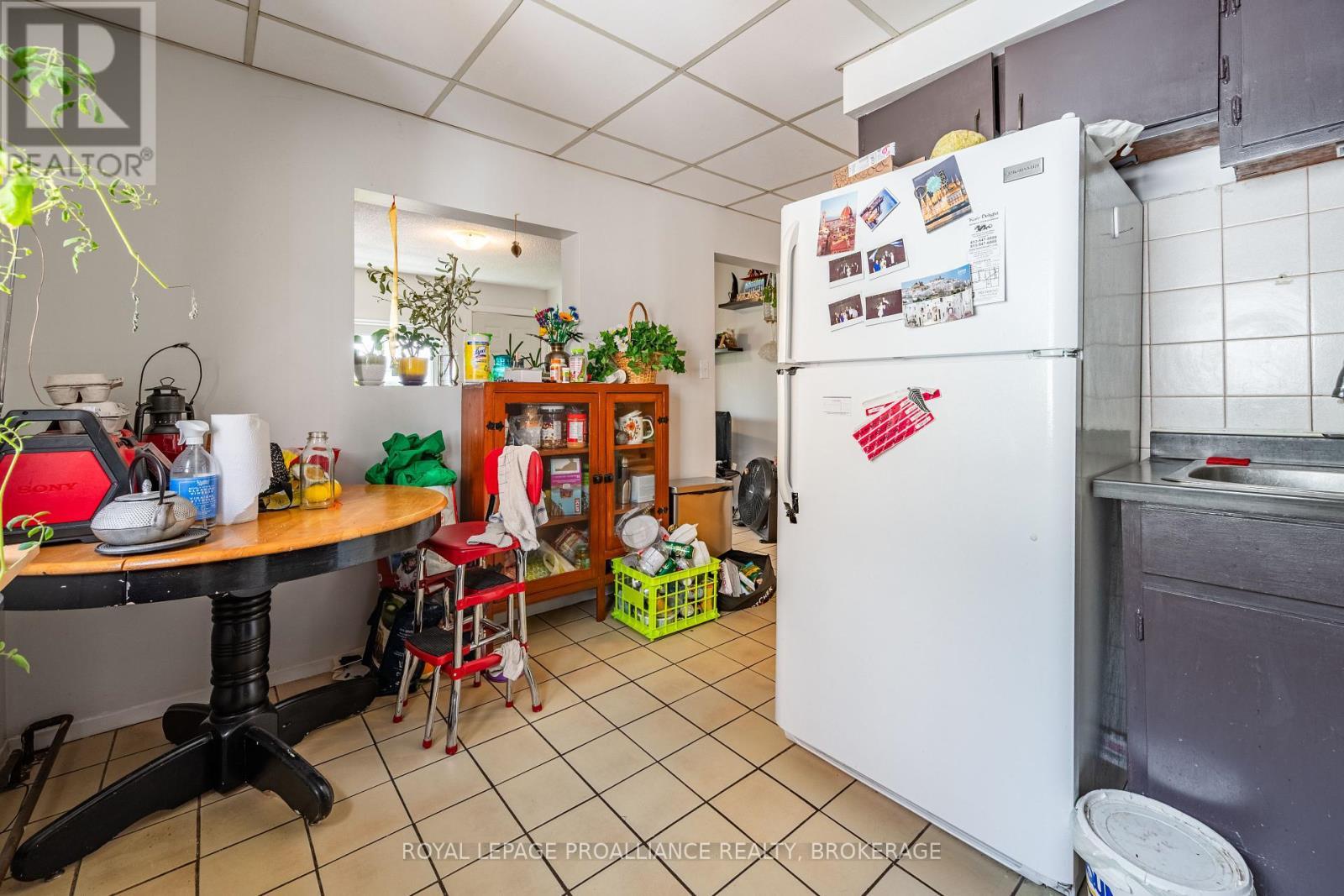 271-273 Rideau Street, Kingston (East Of Sir John A. Blvd), ON - Indoor Photo Showing Other Room