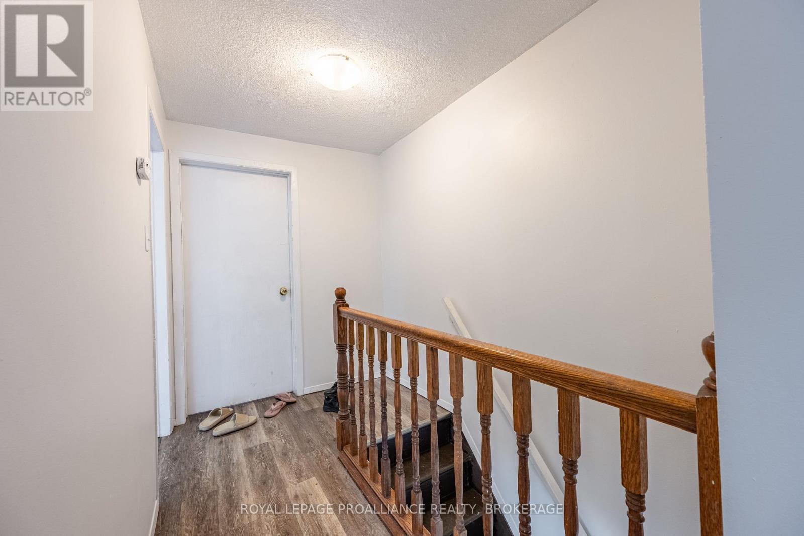 271-273 Rideau Street, Kingston (East Of Sir John A. Blvd), ON - Indoor Photo Showing Other Room