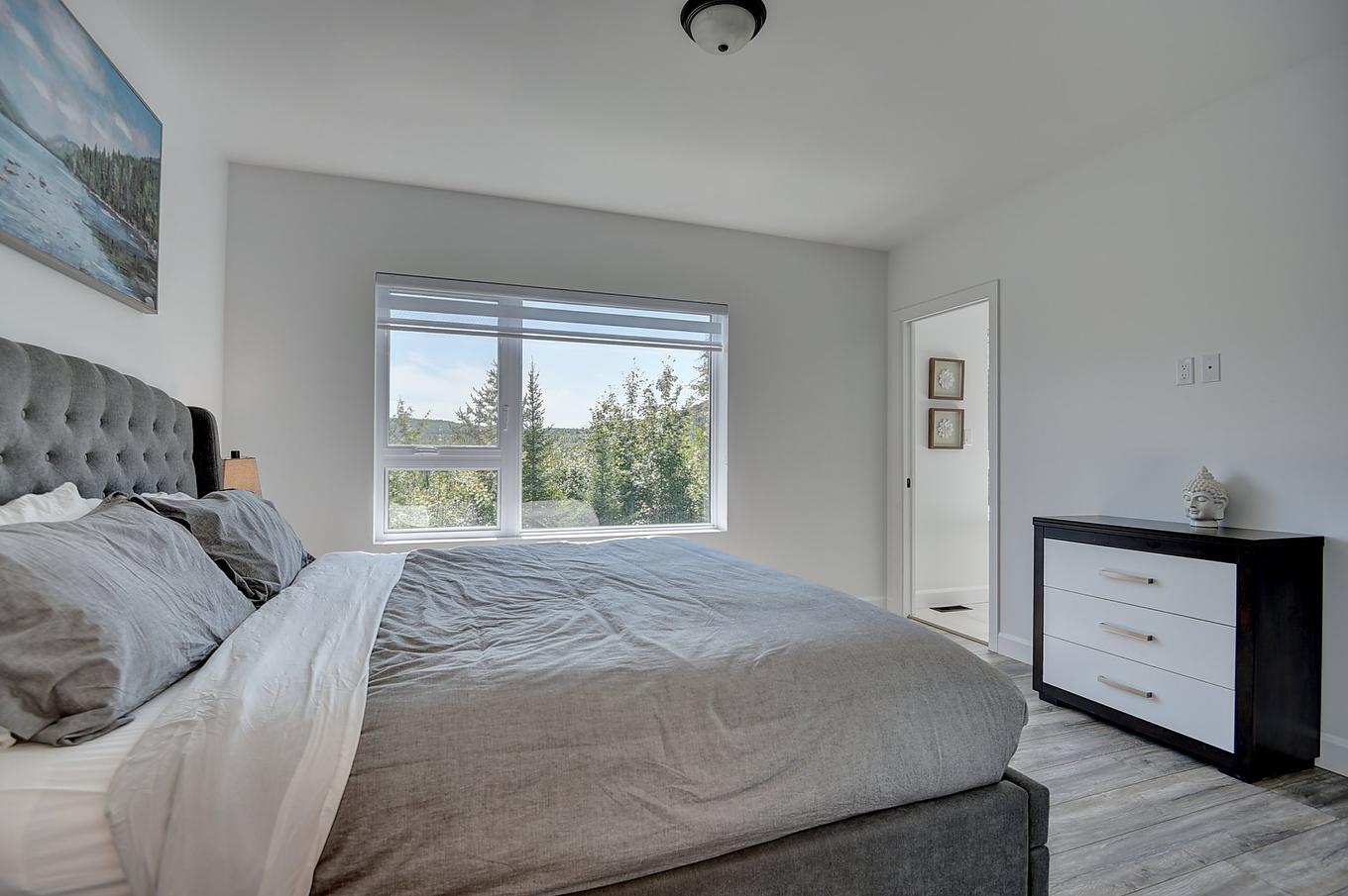 Primary bedroom - 551 Ch. Du Quartier-Du-Cerf, Saint-Côme, QC - Indoor Photo Showing Bedroom