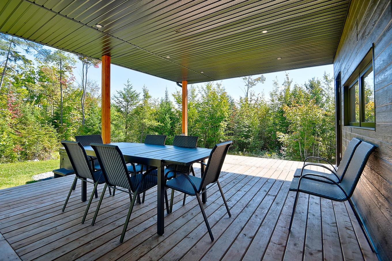 Patio - 551 Ch. Du Quartier-Du-Cerf, Saint-Côme, QC - Outdoor With Deck Patio Veranda With Exterior