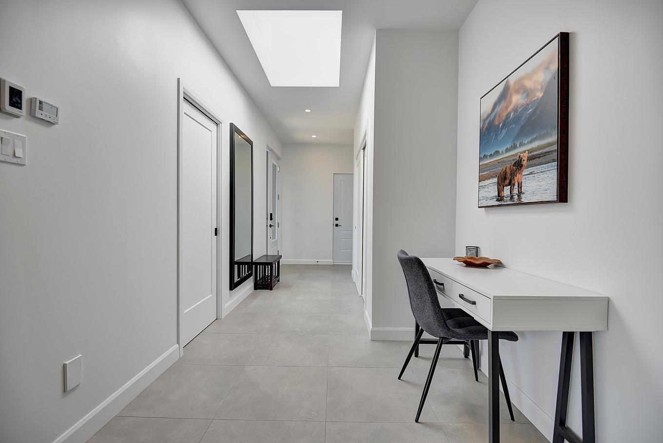 Passageway - 551 Ch. Du Quartier-Du-Cerf, Saint-Côme, QC - Indoor