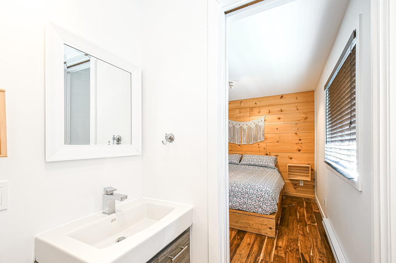 Salle d'eau - 14 Rue Des Trembles, Sainte-Marguerite-Du-Lac-Masson, QC - Indoor Photo Showing Bathroom