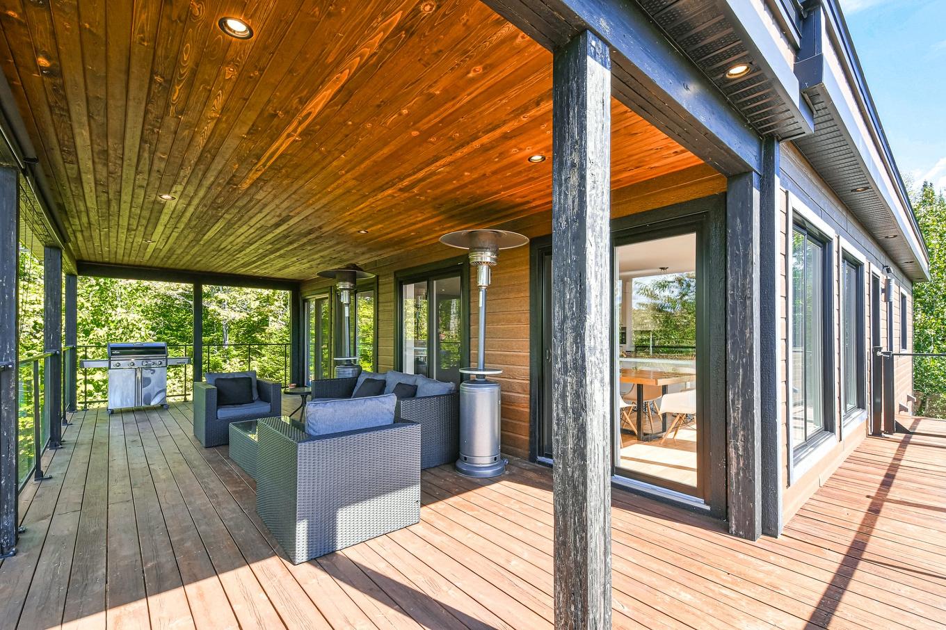 Terrasse - 14 Rue Des Trembles, Sainte-Marguerite-Du-Lac-Masson, QC - Outdoor With Deck Patio Veranda With Exterior