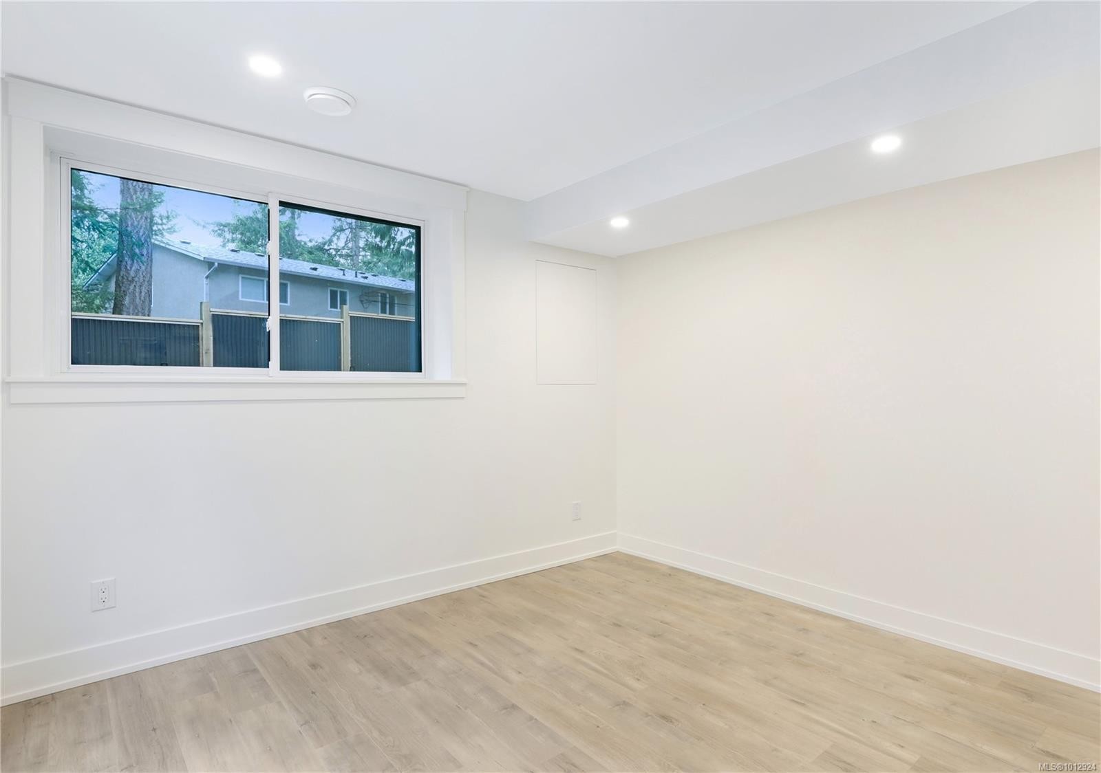 177 Sunningdale Rd East, Qualicum Beach, BC