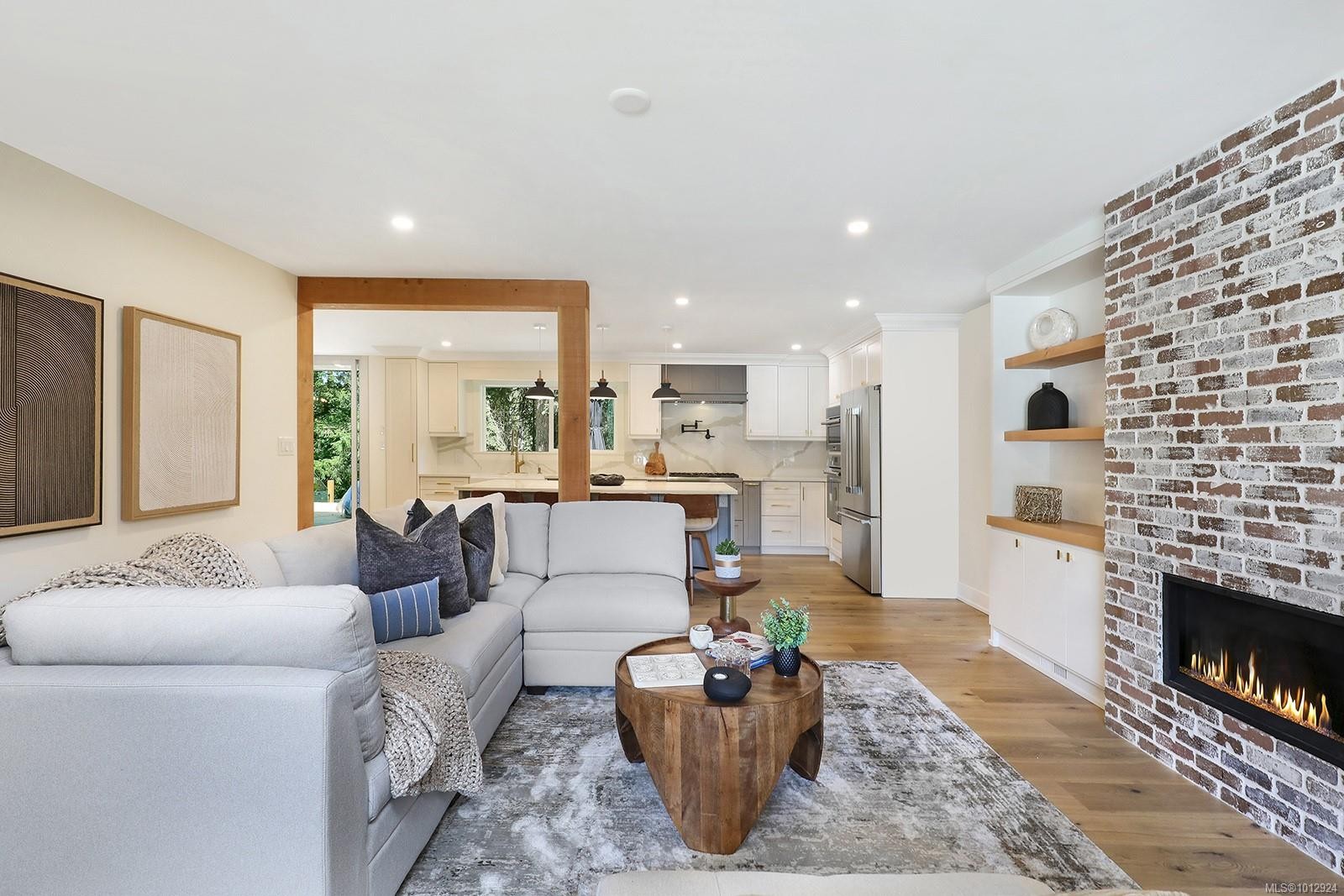 177 Sunningdale Rd East, Qualicum Beach, BC