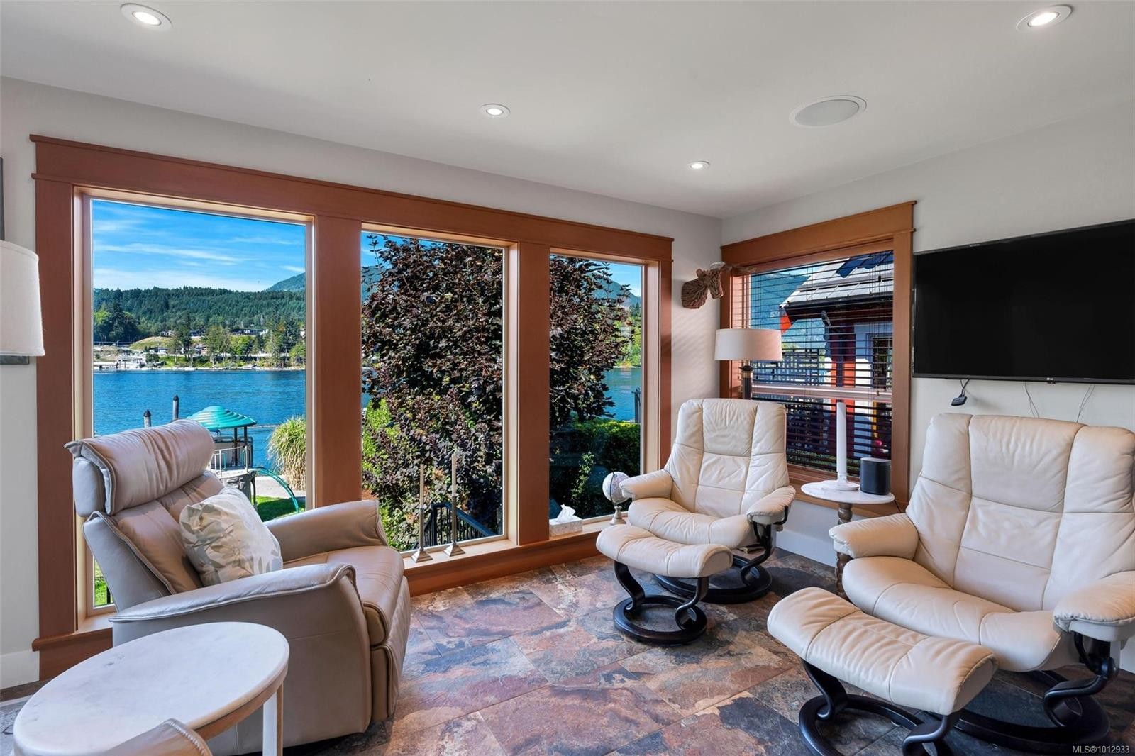 8-537 Point Ideal Dr, Lake Cowichan, BC