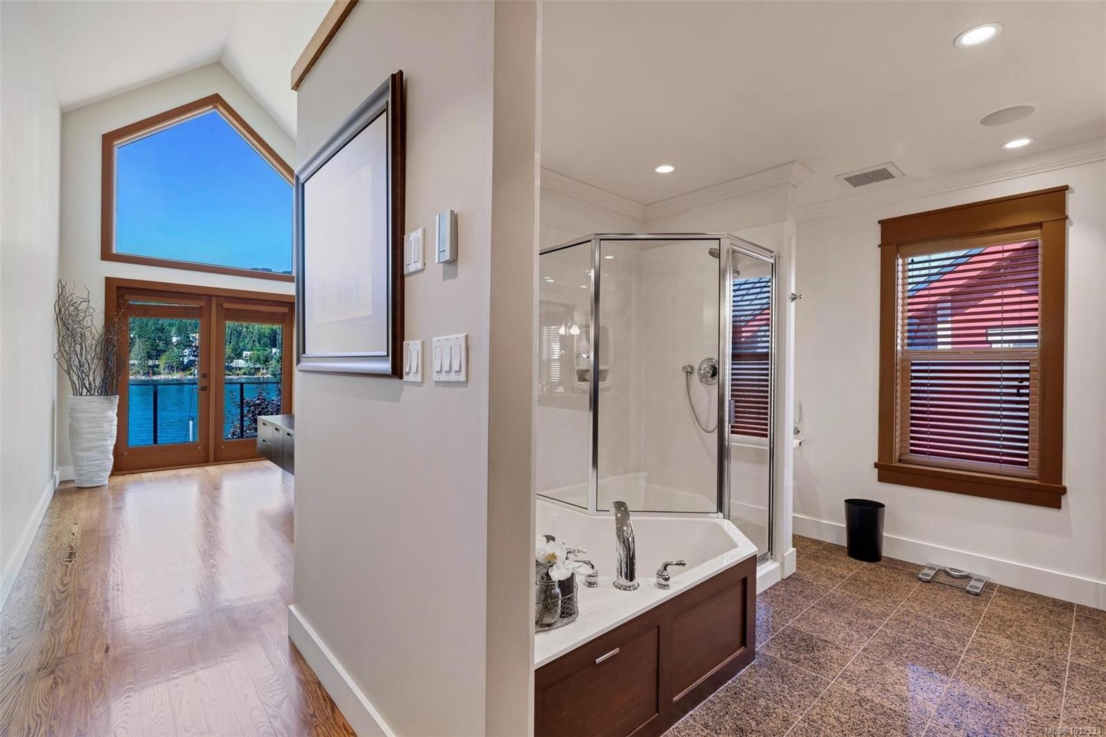 8-537 Point Ideal Dr, Lake Cowichan, BC